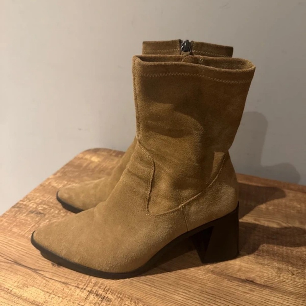 Zara Tan Suede Heeled Boots